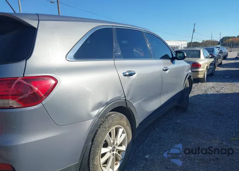 2019 Kia Sorento 2.4L L z USA, uszkodzony, nr VIN 5XYPG4A33KG602852